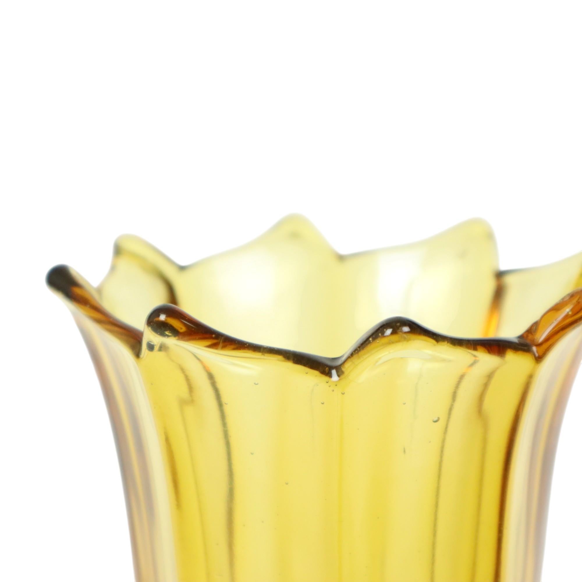 Art Deco Vase Pressed Glass Amber Rosice Glassworks 21cm For Sale 2