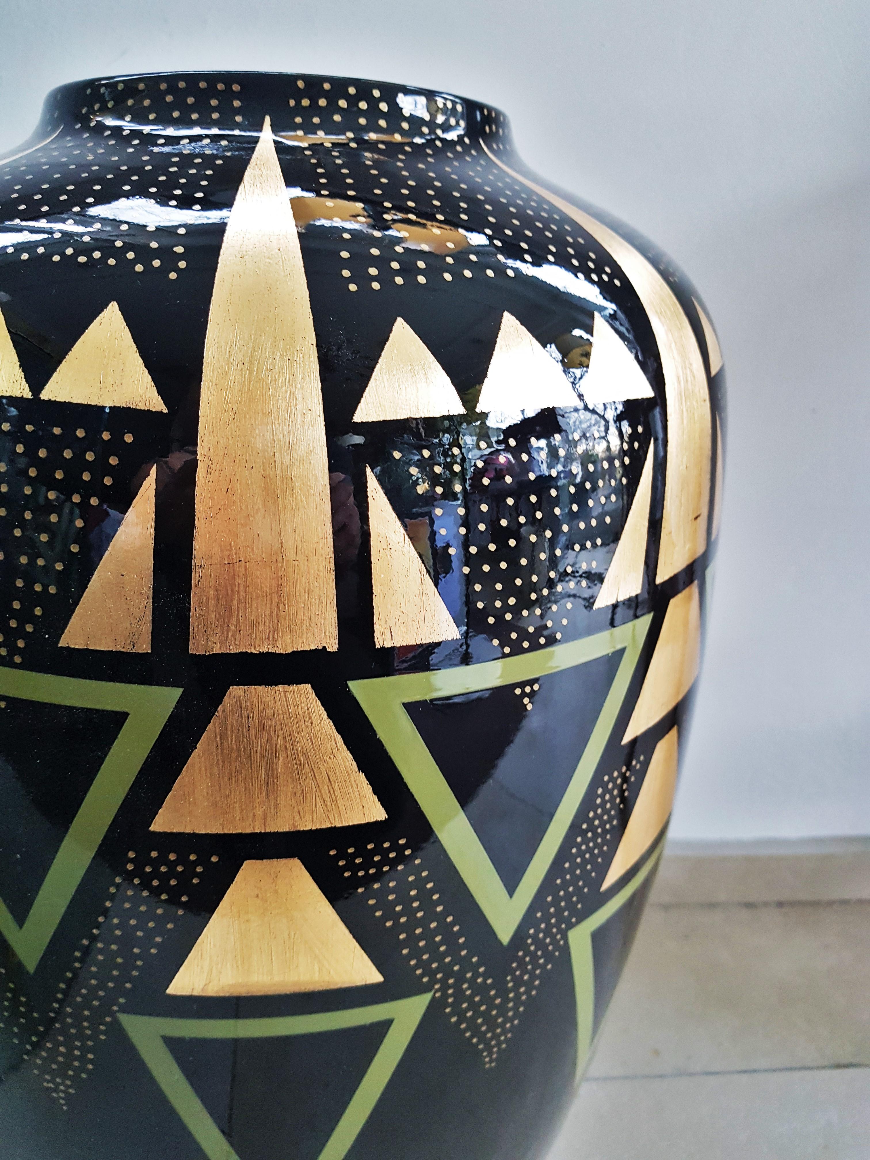 Art Deco Vase Style Dunand In Excellent Condition For Sale In Saarbruecken, DE
