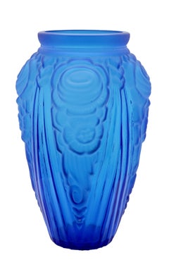 Art Deco Vase with Frosted Flower Motief, Julius Stolle 'Niemen Stolle, Poland'