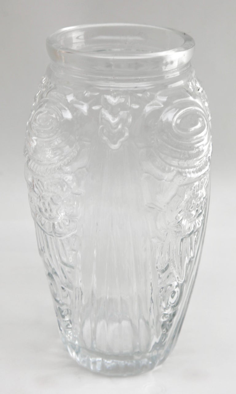 Polish Art Deco Vase with Frosted Flower Motif, Julius Stolle 'Niemen Stolle, Poland' For Sale