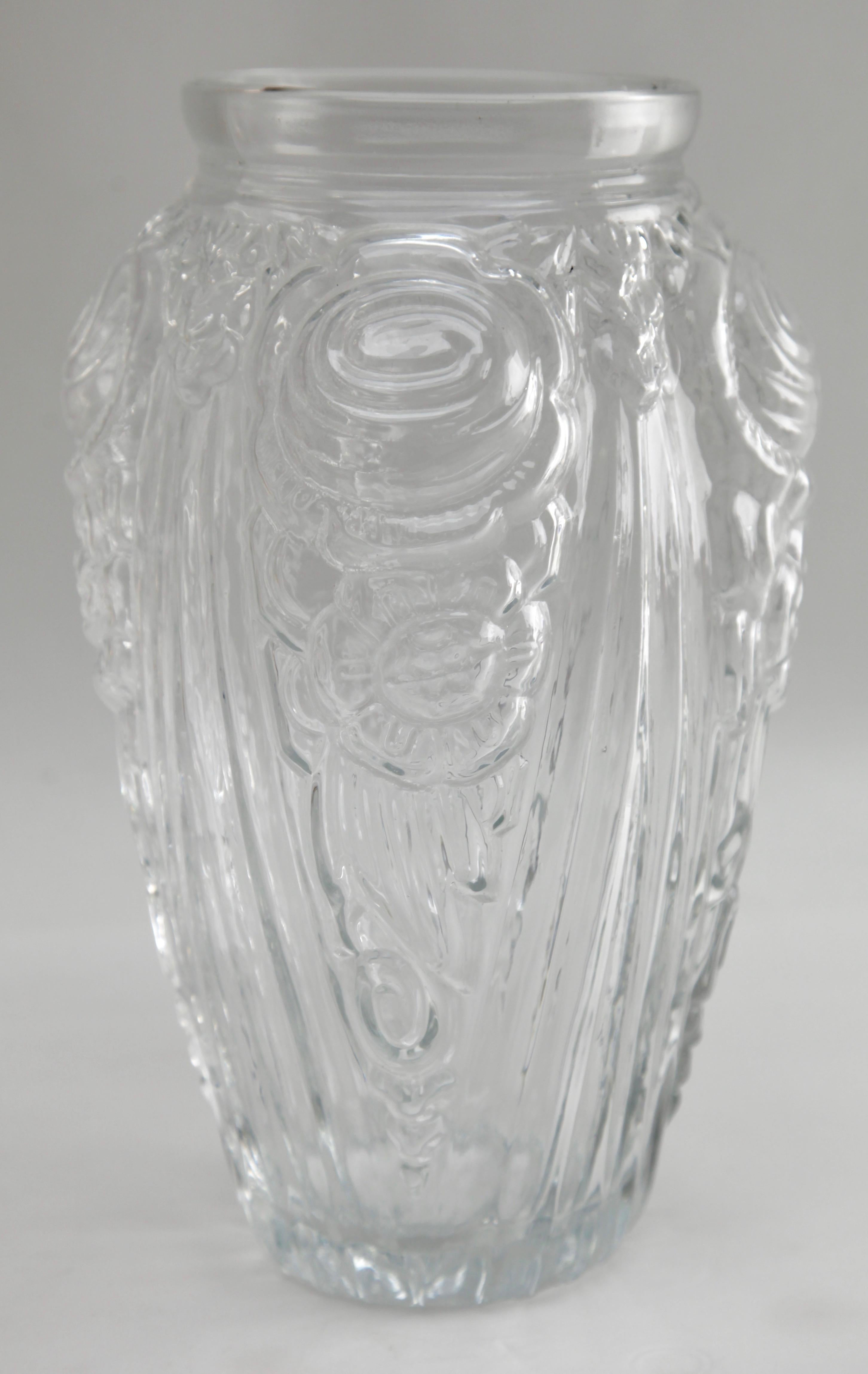 Glass Art Deco Vase with Frosted Flower Motif, Julius Stolle 'Niemen Stolle, Poland'