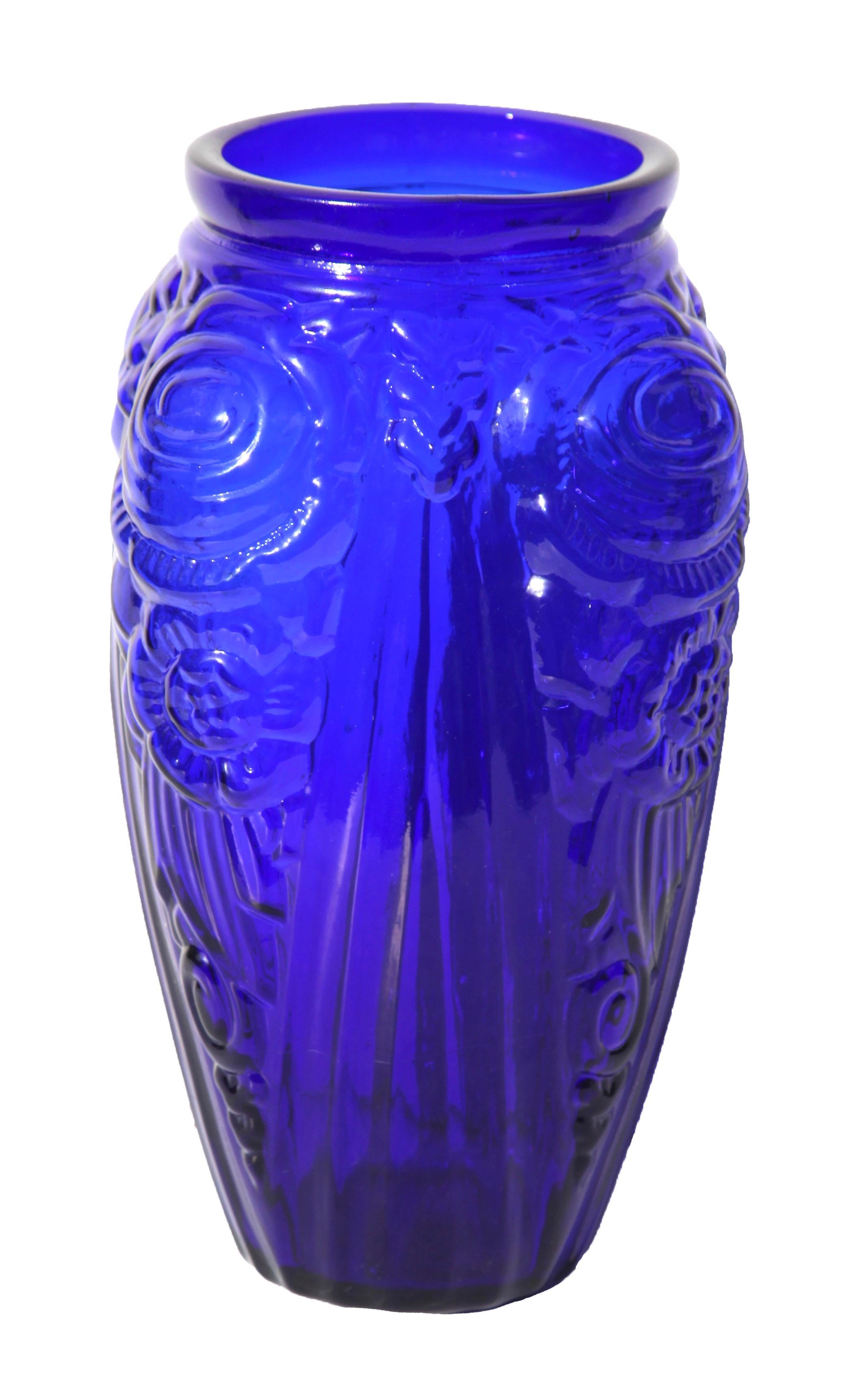 Glass Art Deco Vase with Frosted Flower Motif, Julius Stolle 'Niemen Stolle, Poland' For Sale