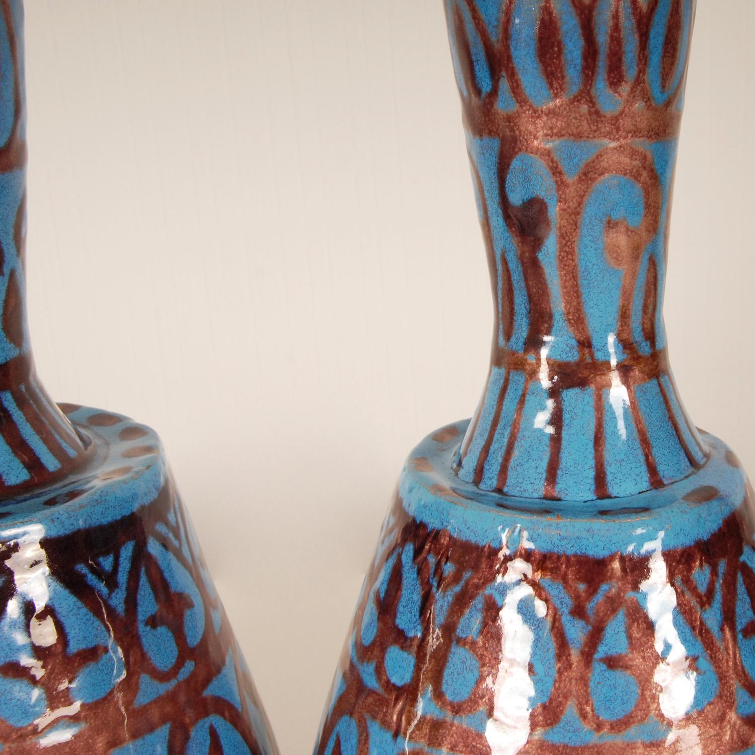 Vases Art Déco bleu turquoise et émail irisé sur cuivre motif géométrique Va en vente 3