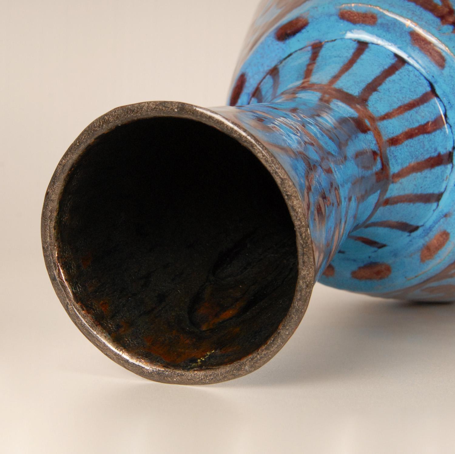 Vases Art Déco bleu turquoise et émail irisé sur cuivre motif géométrique Va en vente 5