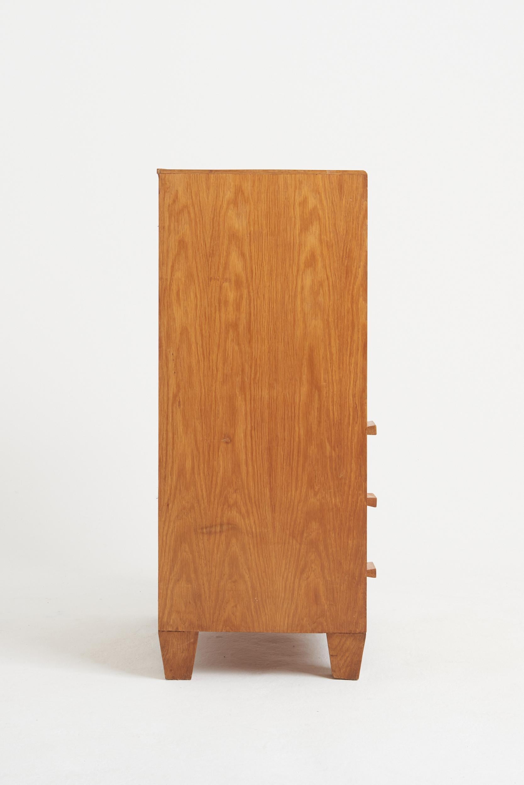 Art Deco Velum and Walnut Secretaire Cabinet For Sale 10