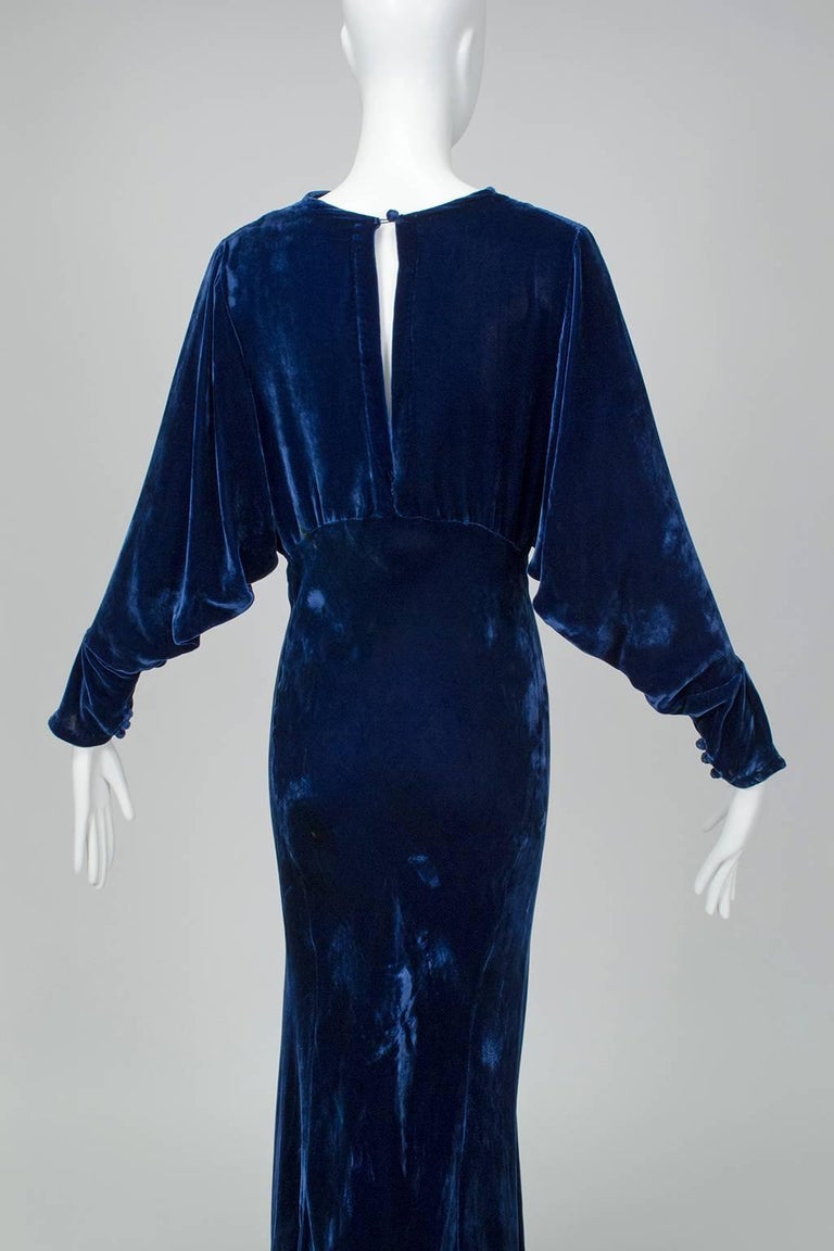 Art Deco Velvet Batwing Bias Gown And Hair Garland 1930s At 1stDibs art-deco-velvet-batwing-bias-gown-and-hair-garland-1930s-at-1stdibs