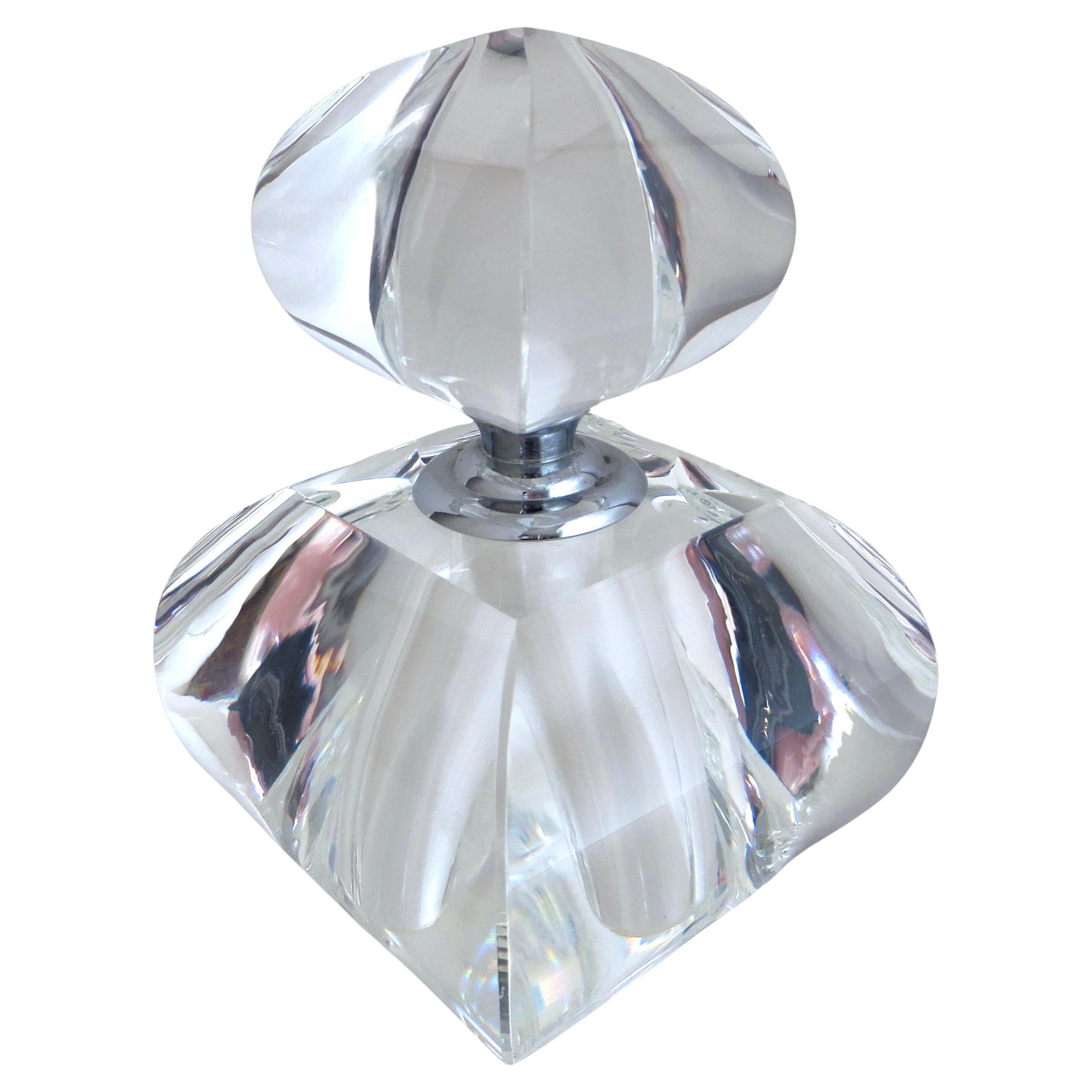 Très grande bouteille de parfum en verre taillé français de qualité supérieure, datant d'environ 1935