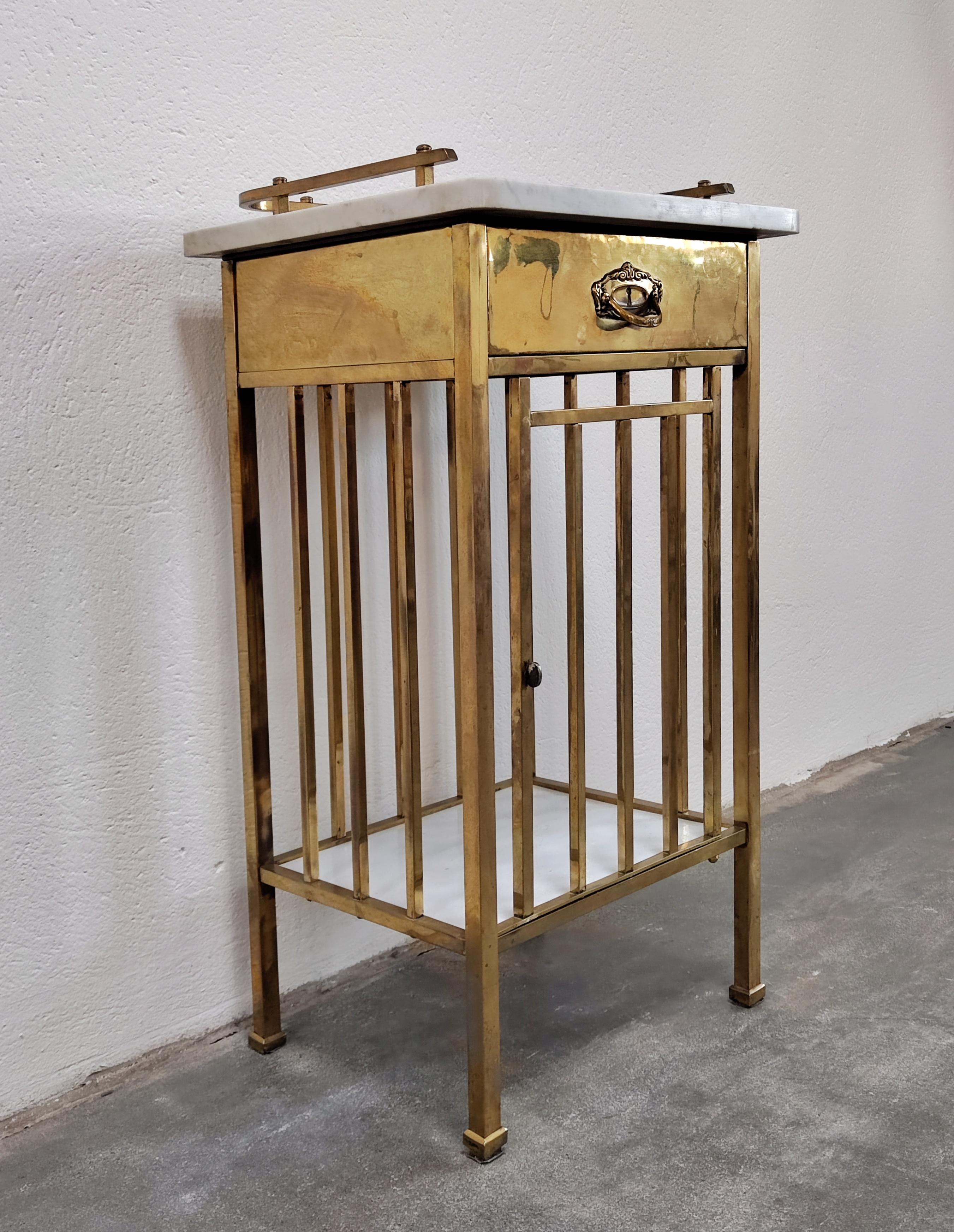 Art Deco / Viennese Secession Nightstand in Brass and Marble, Austria, 1900s 3
