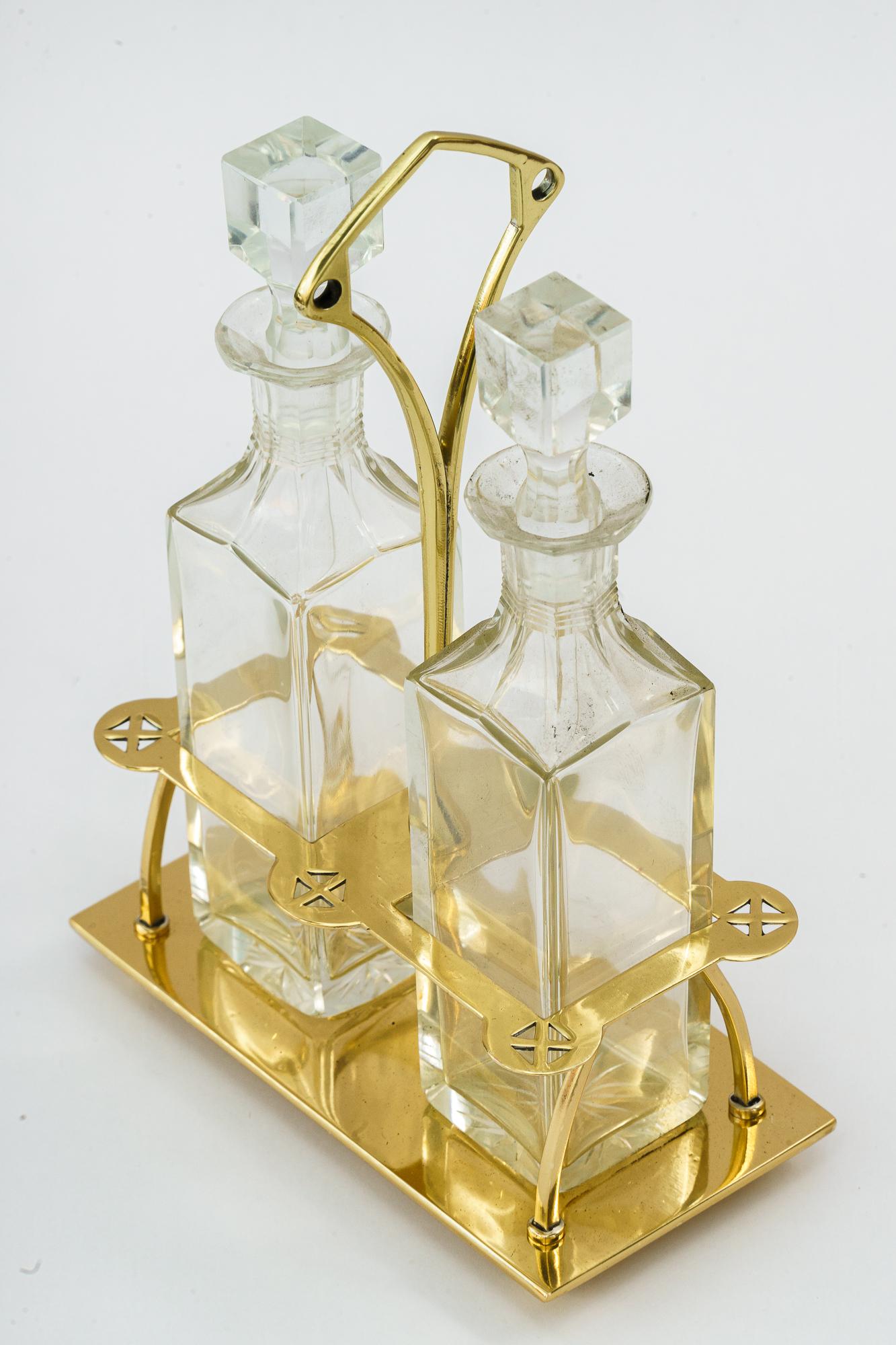 Early 20th Century Art Deco Vinegar and Oil with Cut glass Around 1920s