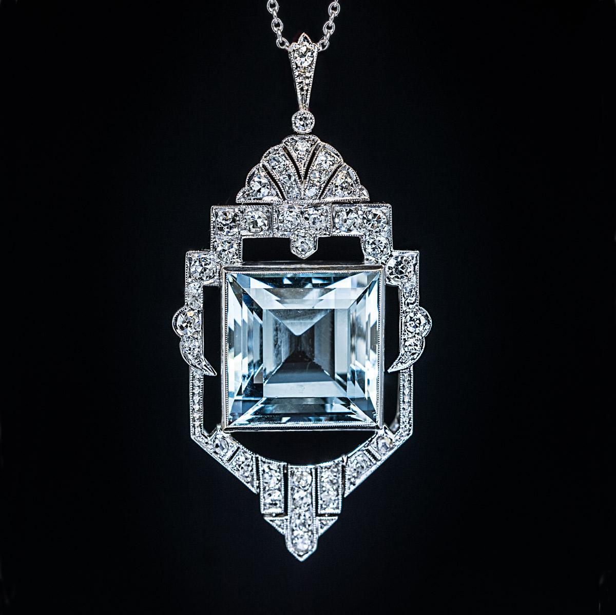 Women's Art Deco Vintage Aquamarine Diamond White Gold Necklace, 1930s