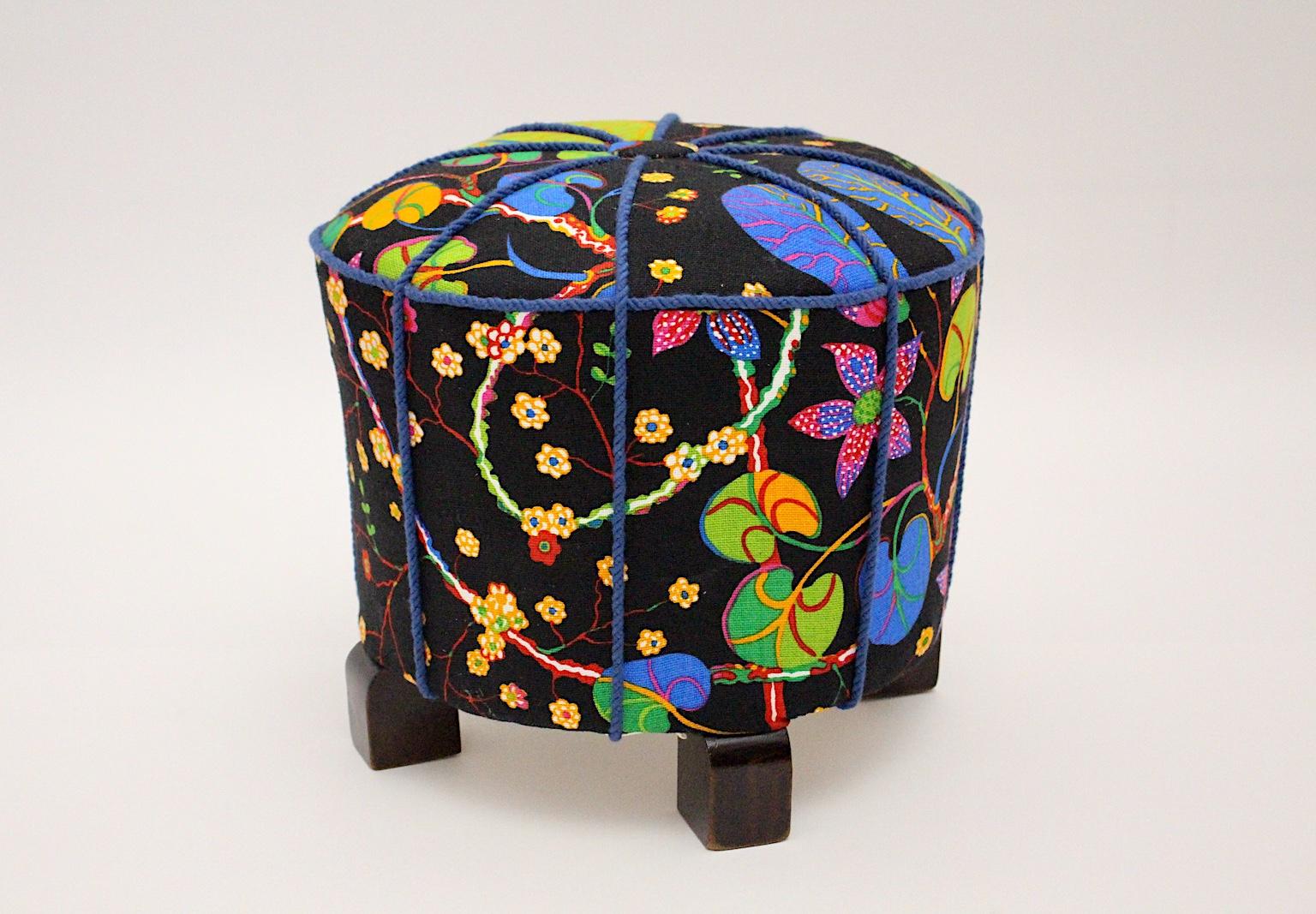 Art Deco Vintage Beech Pouf or Stool with Josef Frank Fabric, 1930s, Austria For Sale 5