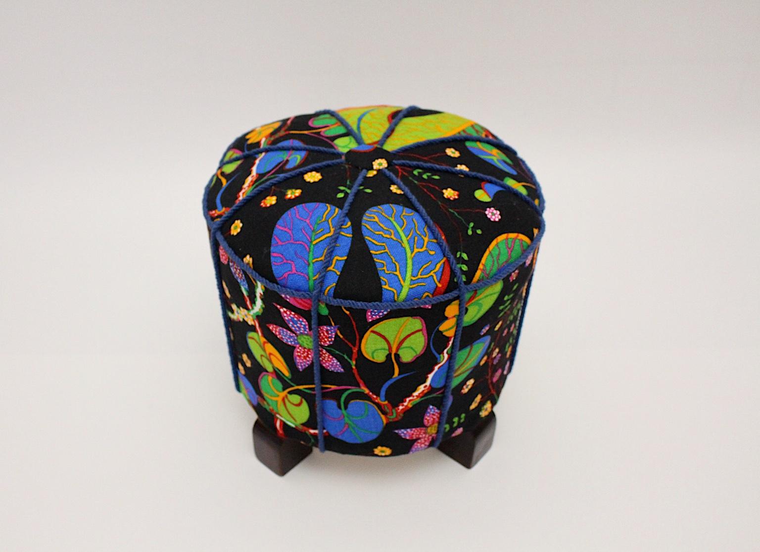 Art Deco Vintage Beech Pouf or Stool with Josef Frank Fabric, 1930s, Austria For Sale 1