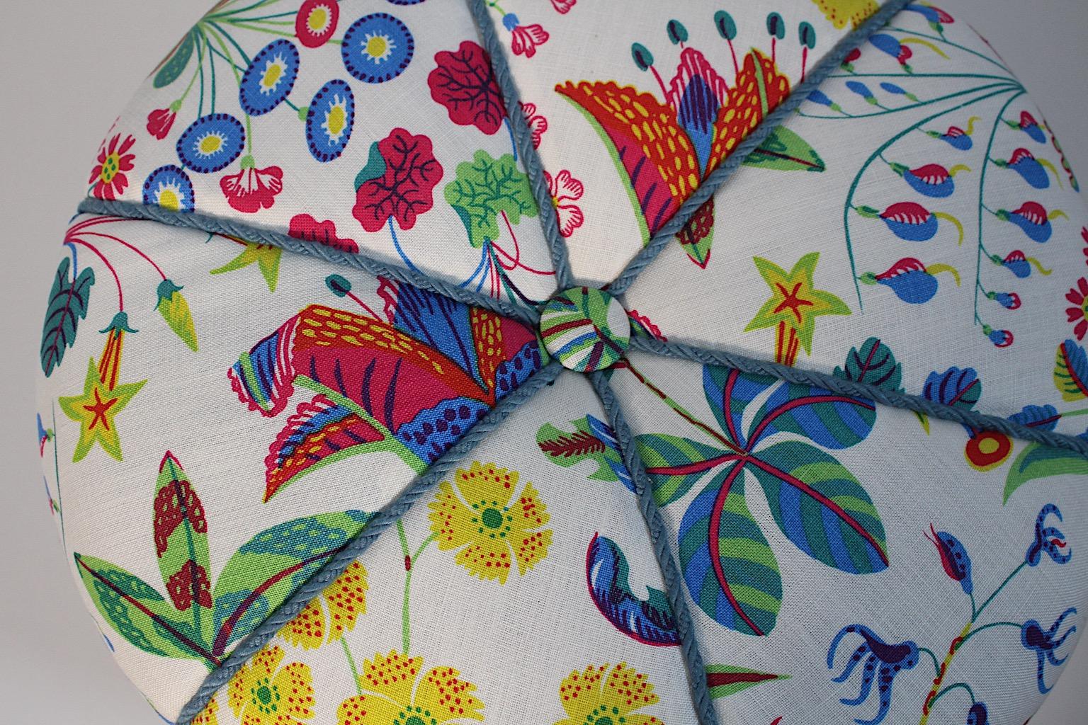 Art of Vintage Beeche Bianco Josef Frank Tessuto Pouf o Sgabello 1930 Vienna in vendita 7