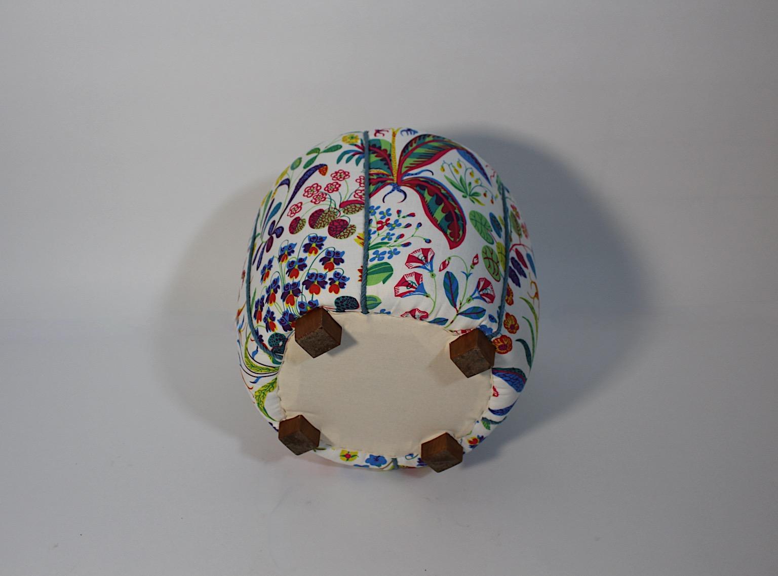 Art of Vintage Beeche Bianco Josef Frank Tessuto Pouf o Sgabello 1930 Vienna in vendita 9