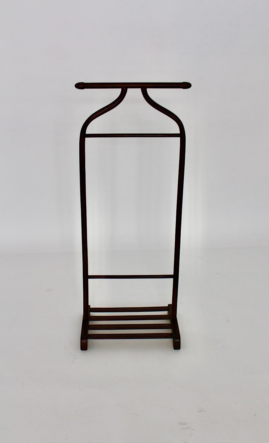 Austrian Art Deco Vintage Brown Beech Gebr, Thonet Valet Coat Rack 1920s Vienna For Sale