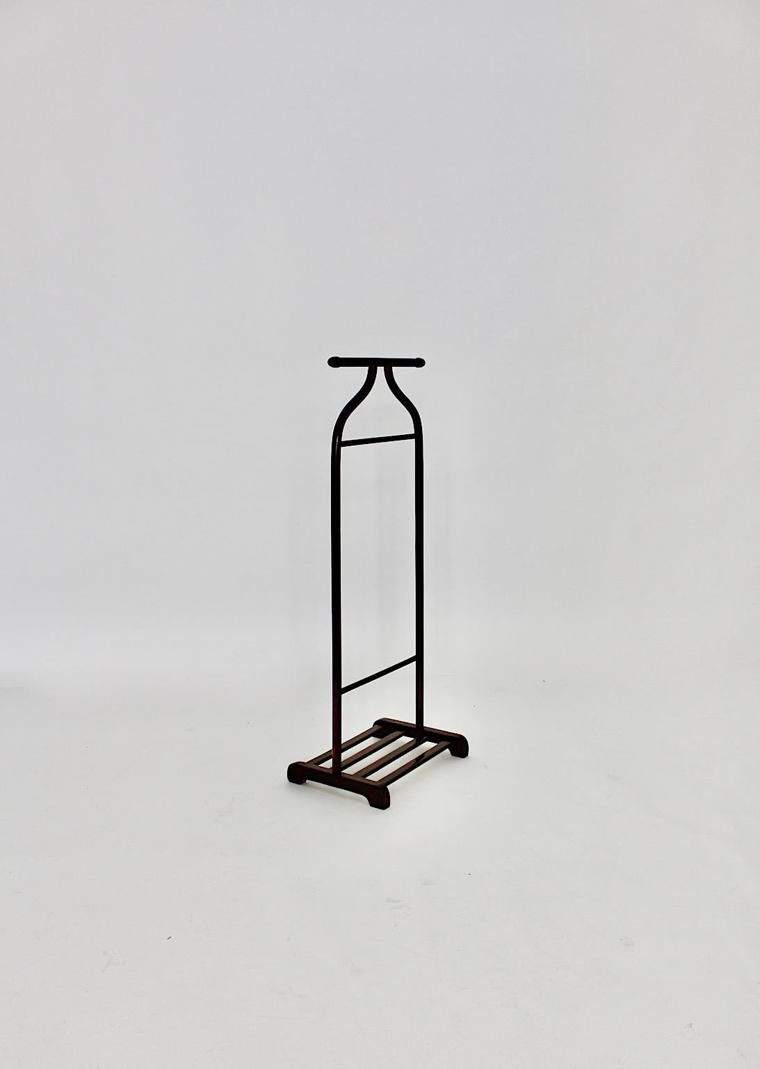 Early 20th Century Art Deco Vintage Brown Beech Gebr, Thonet Valet Coat Rack 1920s Vienna For Sale