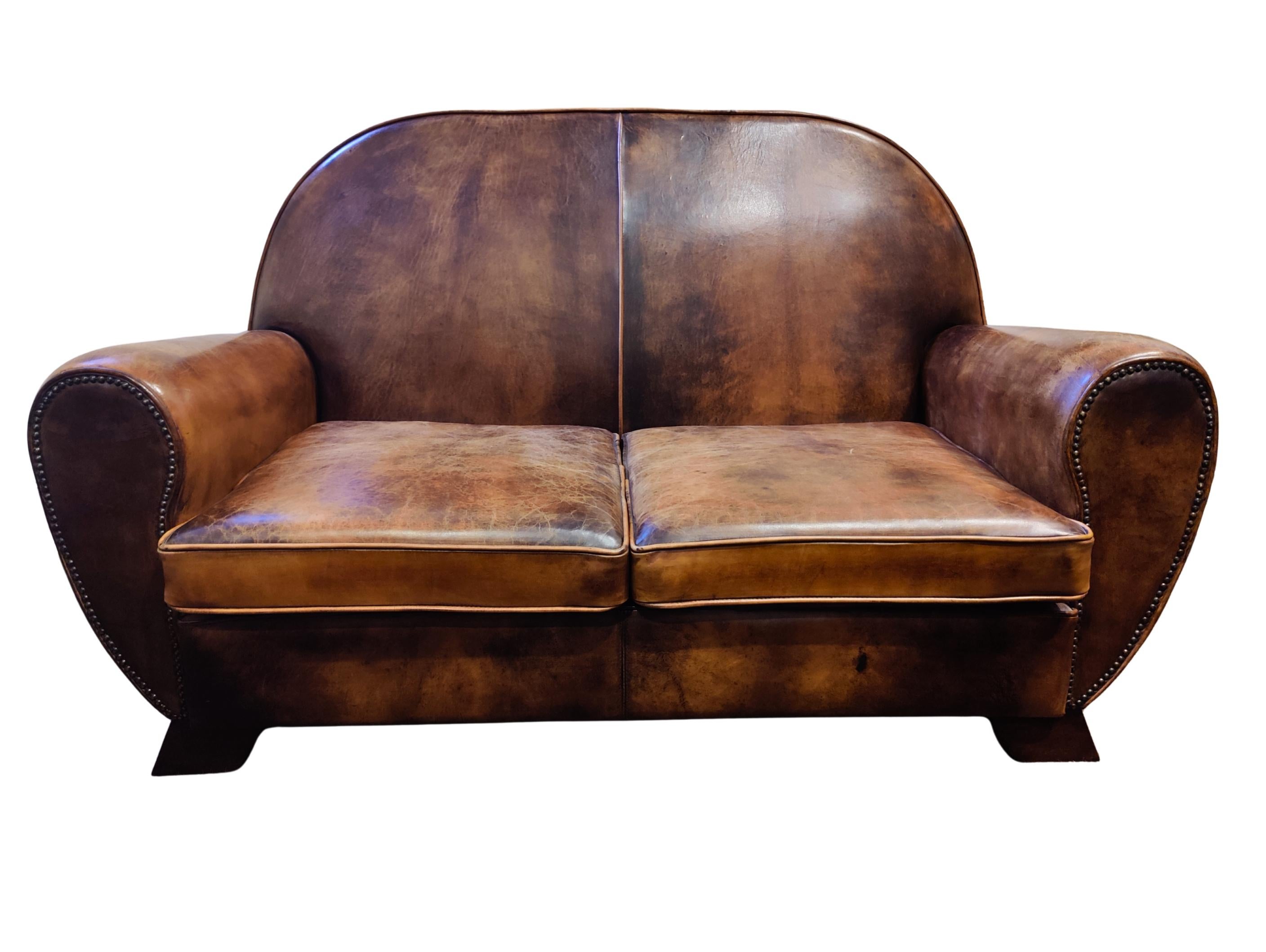 Néerlandais Canapé club Art Déco vintage en cuir marron-cognac en vente
