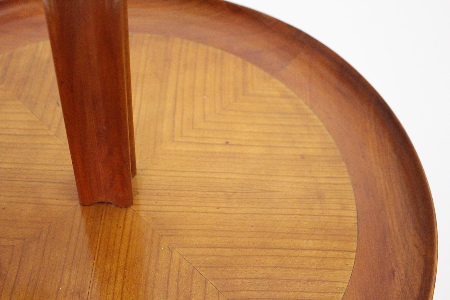 Lampadaire vintage en cerisier de style moderne du milieu du siècle dernier Julius Jirasek circa 1945 Vienne en vente 7