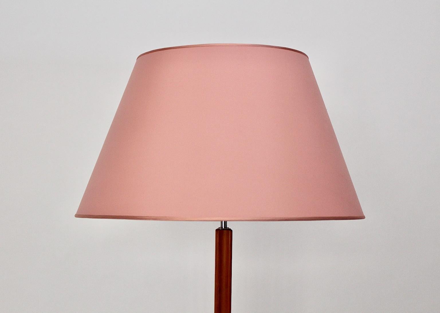 Art Deco Vintage Cherrywood Pink Floor Lamp Josef Frank Style, 1930s, Vienna For Sale 2