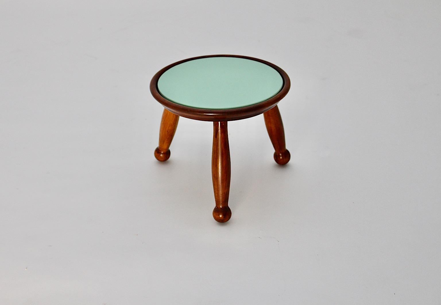 Art Deco Vintage Circular Brown Beech Green Glass Tiny Flower Table 1930s Vienna For Sale 4
