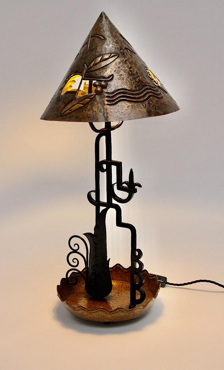 Art Deco Vintage Copper Black Iron Table Lamp, circa 1920, Vienna For Sale 7