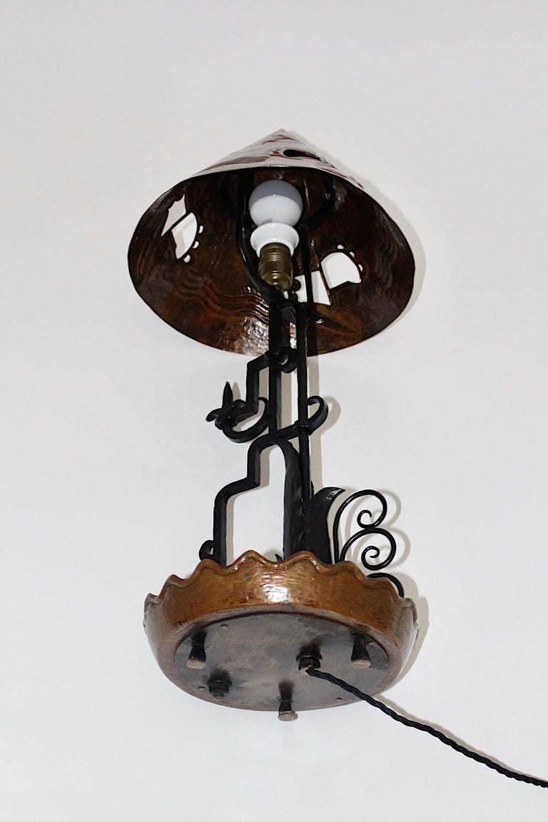 Art Deco Vintage Copper Black Iron Table Lamp, circa 1920, Vienna For Sale 14