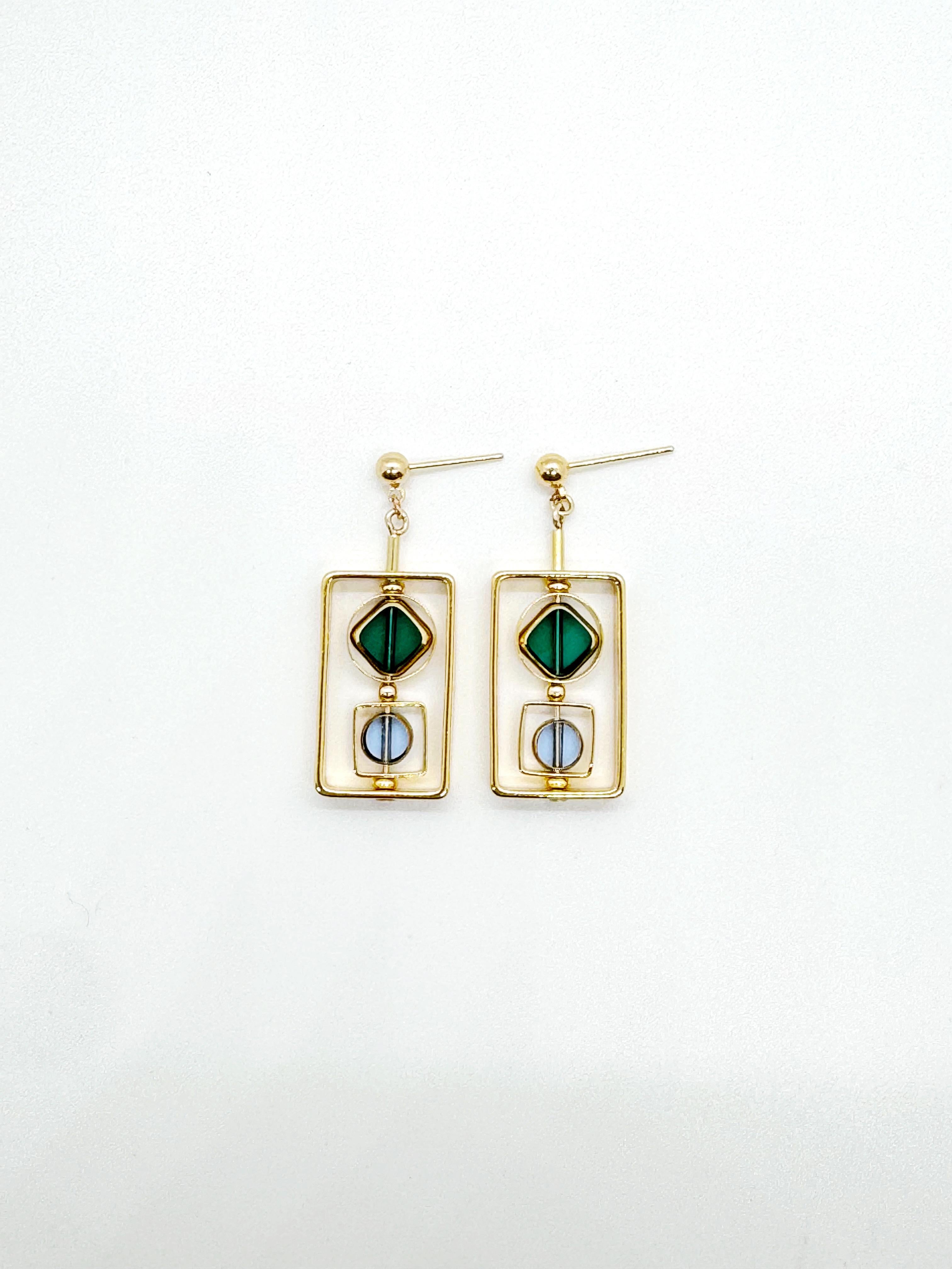 Art Deco Vintage German Glass Beads, Art 2422E Earrings In New Condition For Sale In Monrovia, CA