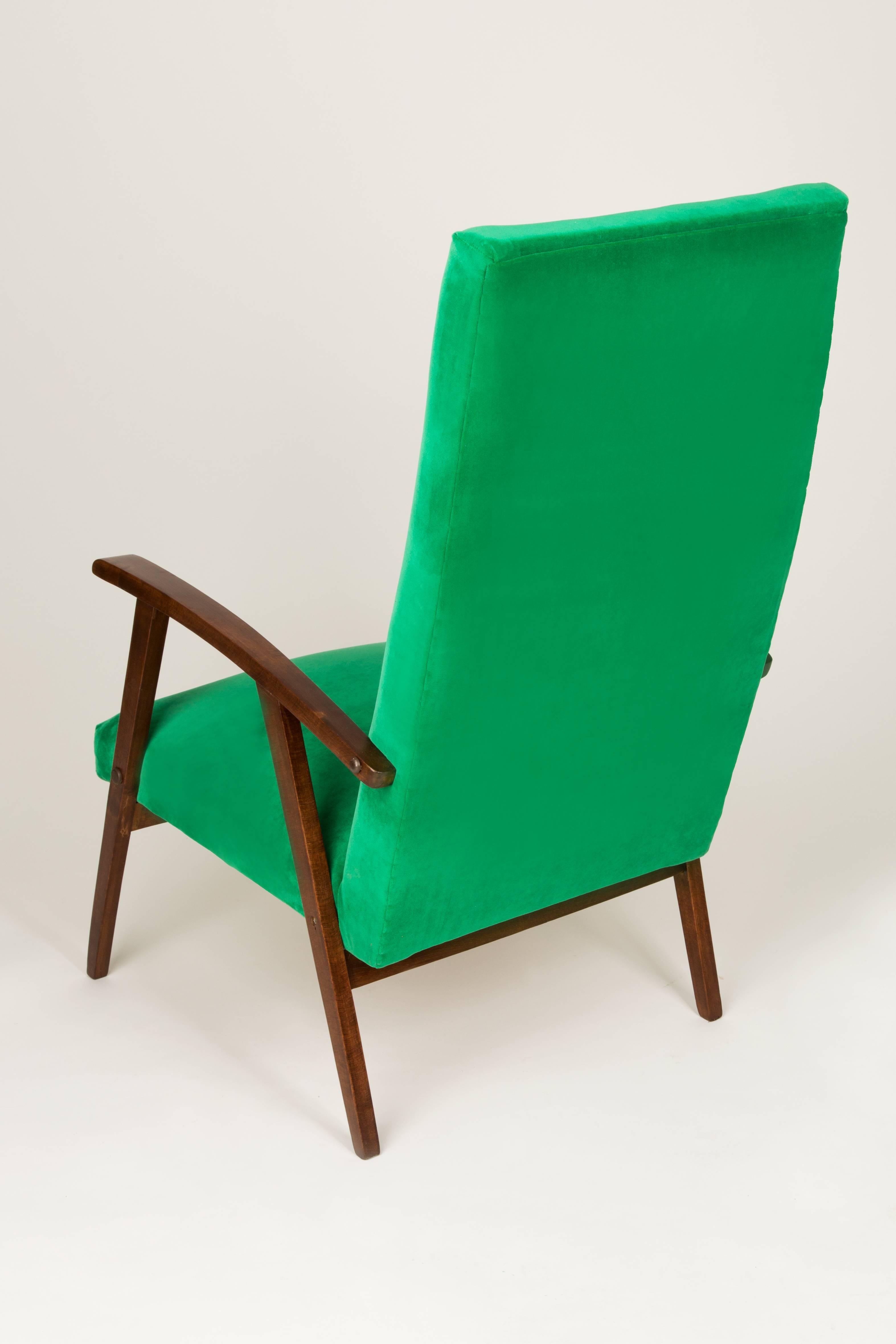 Hand-Crafted Art Deco, Vintage Green Velvet Armchair, 1960s For Sale