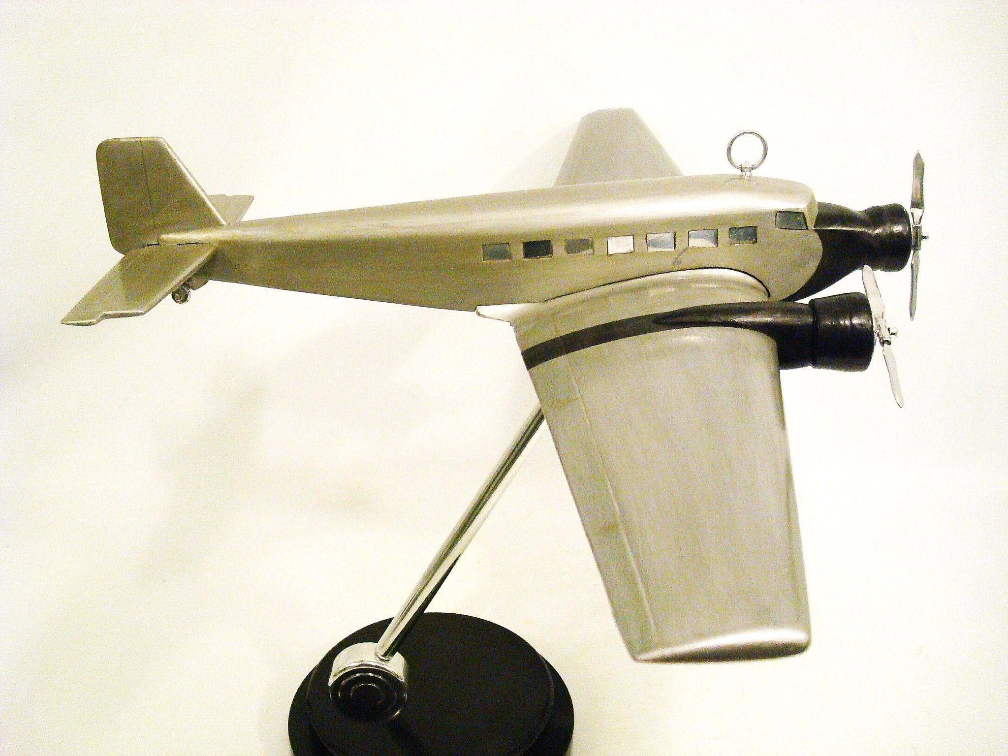 Aluminium Art of Vintage Vintage Junkers Airplane Desk Model 1930's en vente