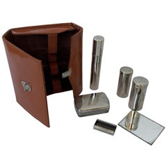 Art Deco Vintage Leder-Reise-Kopftuch-Set mit Toilettenstücken