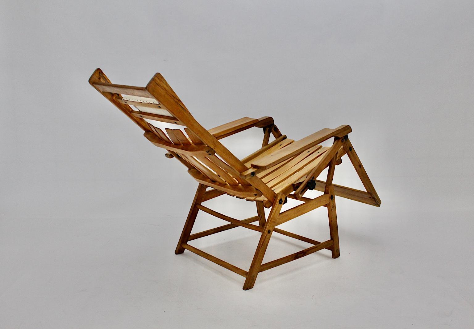 Mid-20th Century Art Deco Vintage Lounge Chair, Hans and Wassili Luckhardt 1934-1936 Gebr. Thonet For Sale