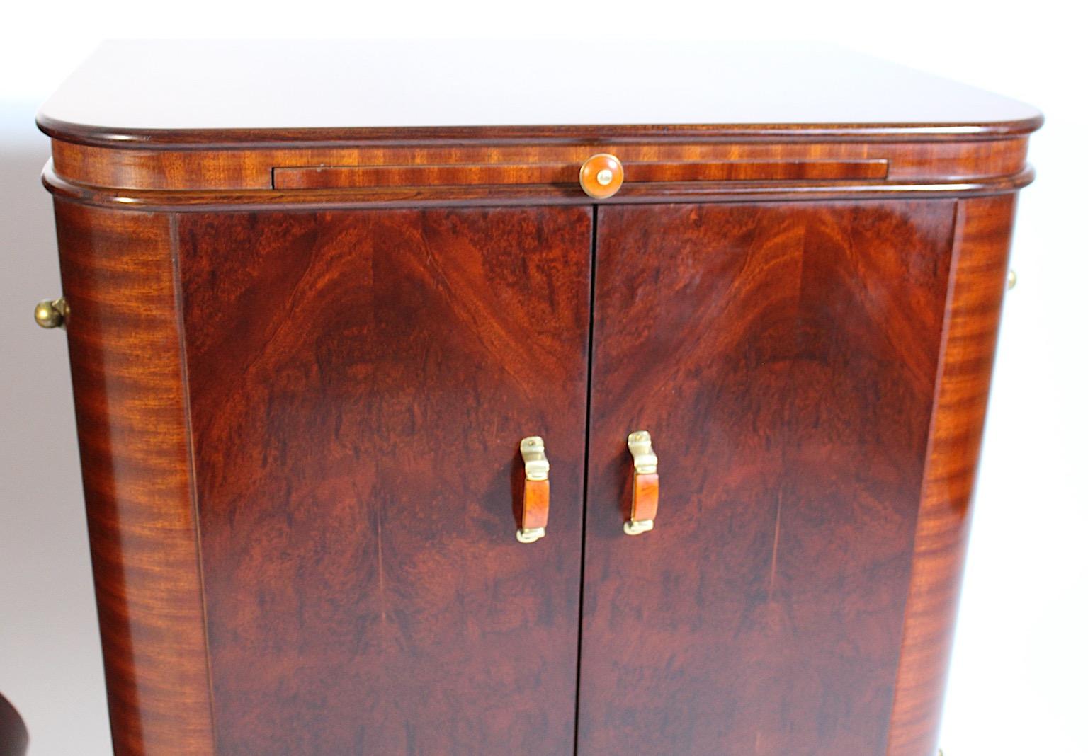 Mid-20th Century Art Deco Vintage Night Stands Pair Duo Walnut Bakelite Brass 1930s Austria For Sale