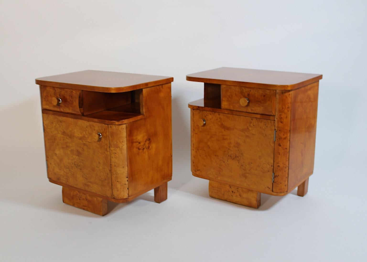 Art Deco Vintage Nachttische Paar Duo Licht Brown Pappel Root Wood 1930er Jahre Österreich 2