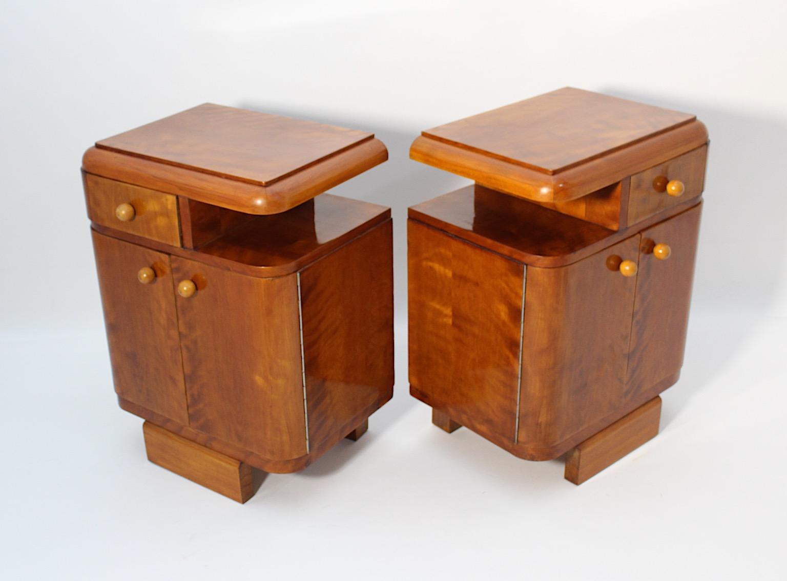 Austrian Art Deco Vintage Nightstands Pair Duo Maple 1930s Austria For Sale