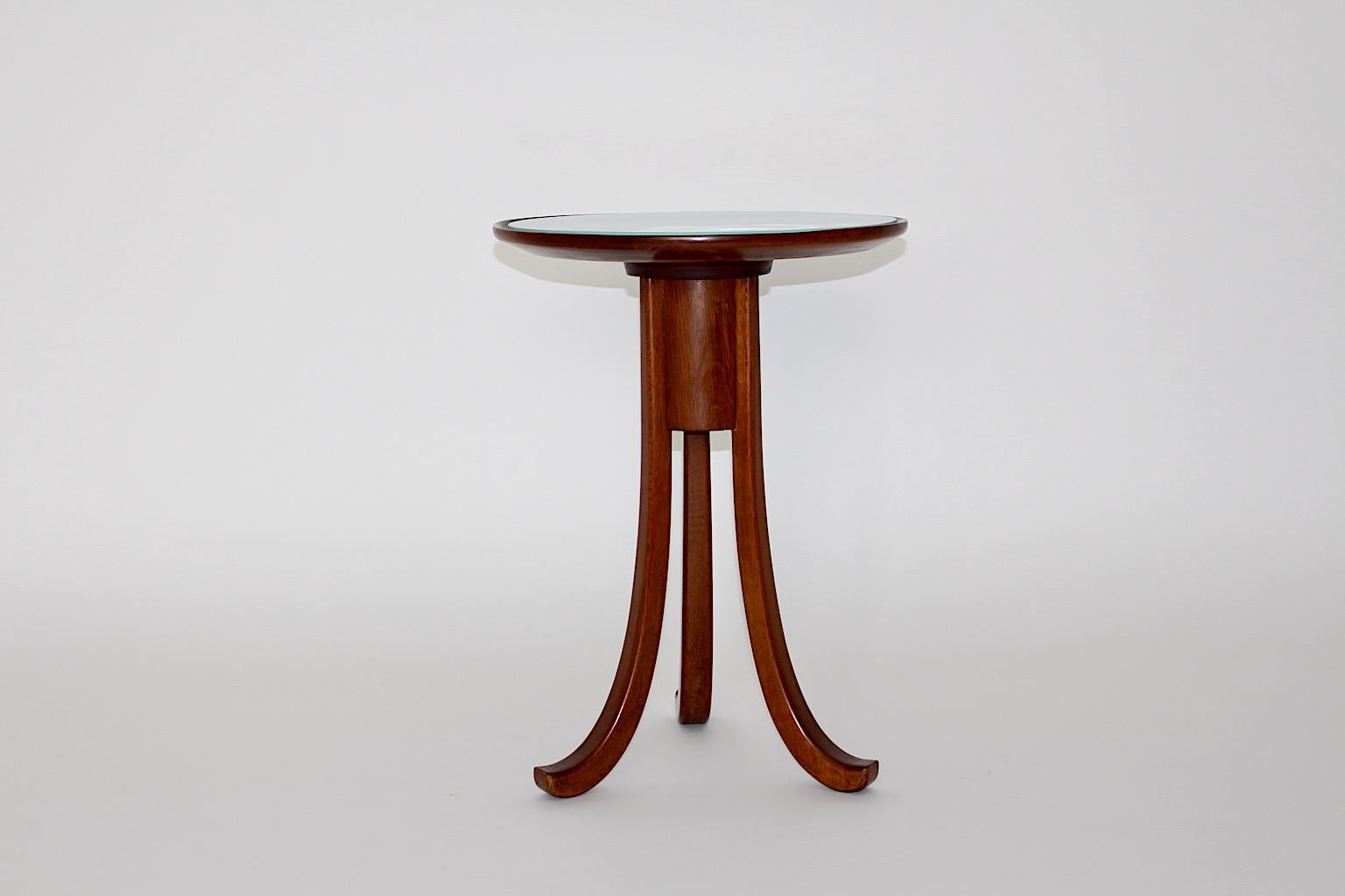 Table d'appoint Art Déco vintage en chêne et verre vert attribuée à Josef Frank, Vienne, années 1930 en vente 1