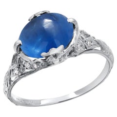 Bague Art déco vintage en platine cabochon de saphir de Ceylan et diamants