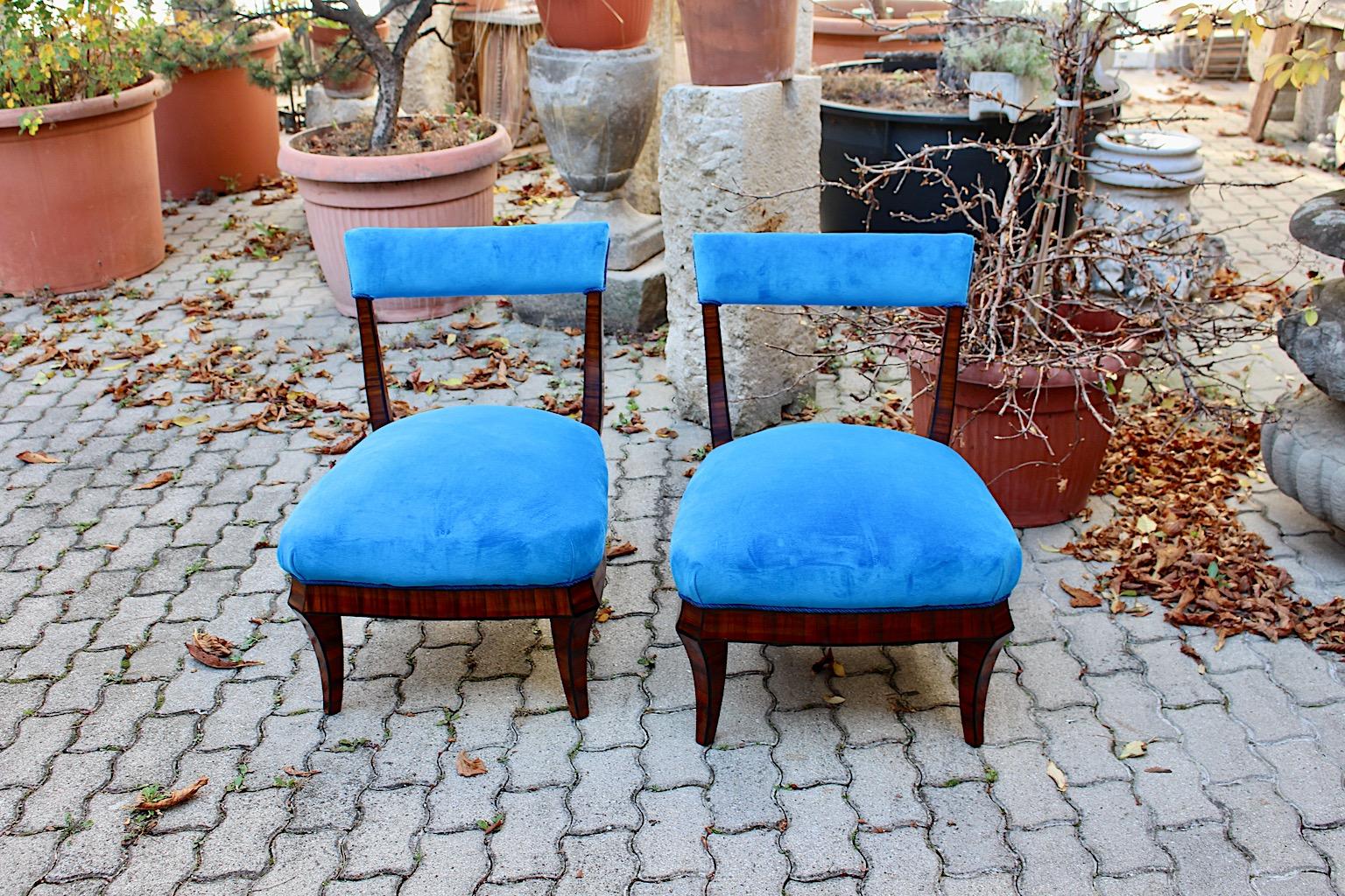 Velours Chaises d'appoint Art Déco vintage en bois de rose bleu cercle Hugo Gorge Dagobert Peche  en vente