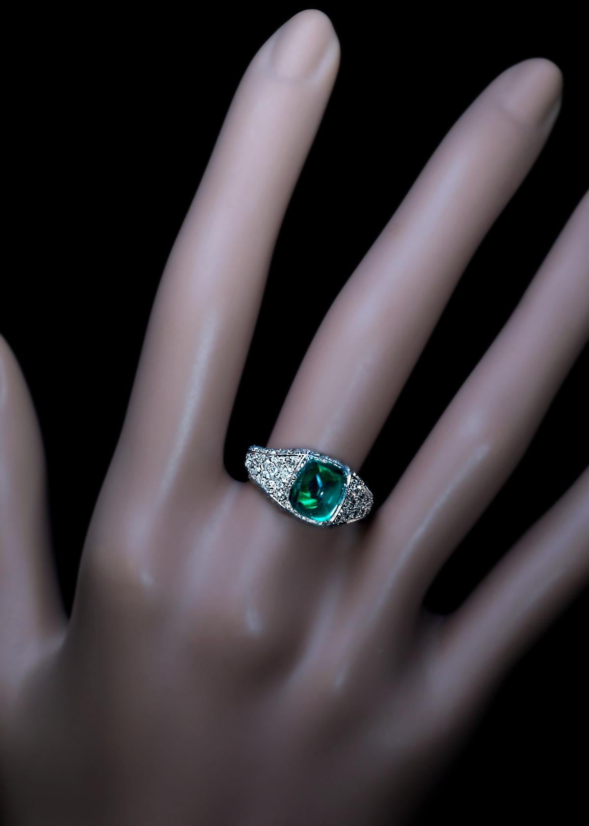 Art Deco Vintage Sugarloaf Emerald Diamond Platinum Engagement Ring 3
