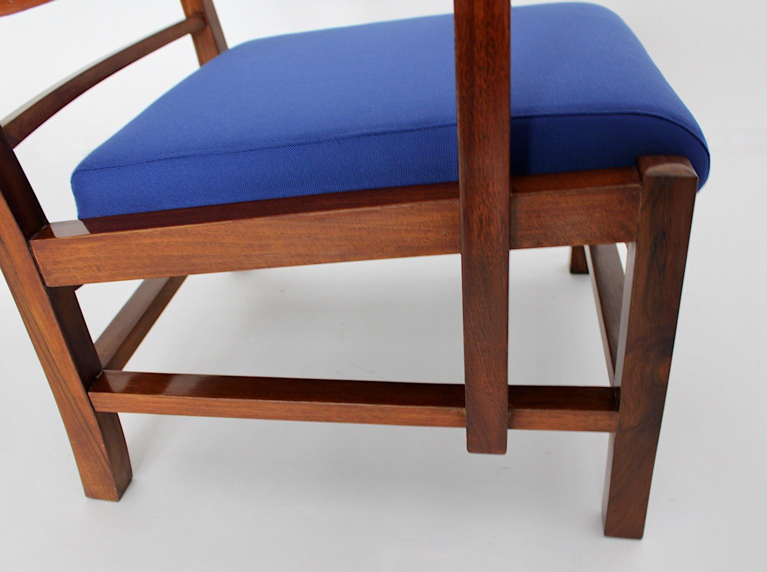 Art Deco Vintage Walnut Blue Fabric Armchair Lounge Chair circa 1925 Vienna For Sale 8