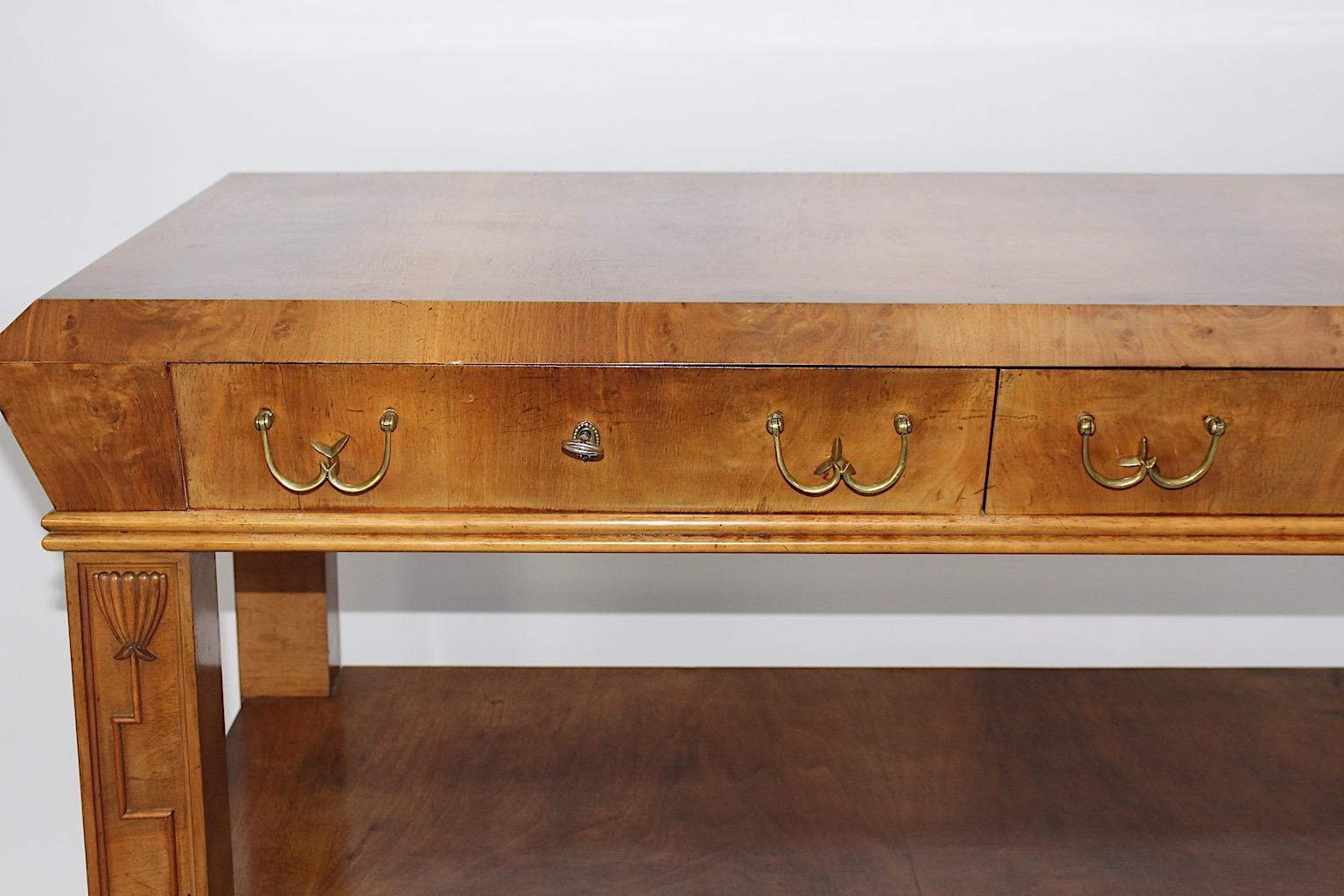 Art Deco Vintage Walnut Brass Side Table Console Table Circle Dagobert Peche  For Sale 8