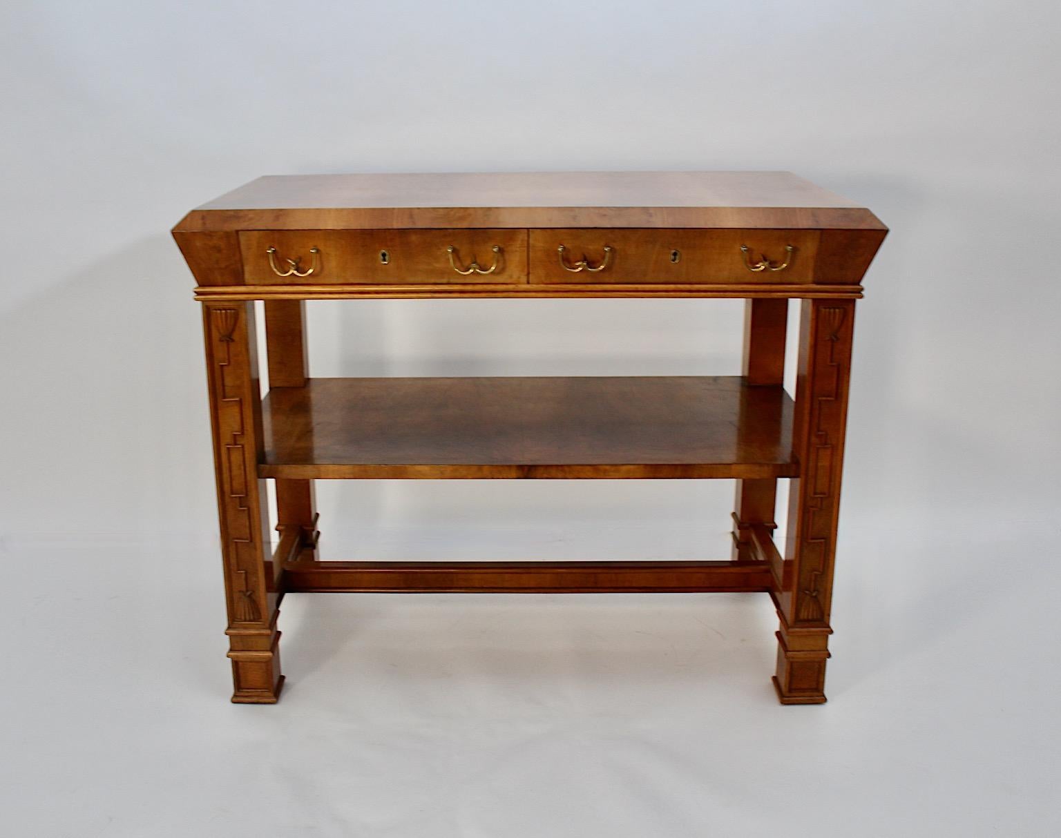 Art Deco Vintage Walnut Brass Side Table Console Table Circle Dagobert Peche  For Sale 3