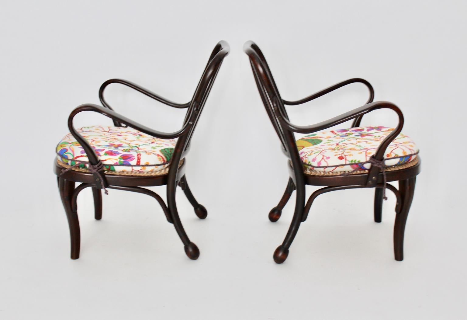 Art Deco Vintage Wood Armchairs and Coffee Table by Josef Frank Vienna For Sale 7