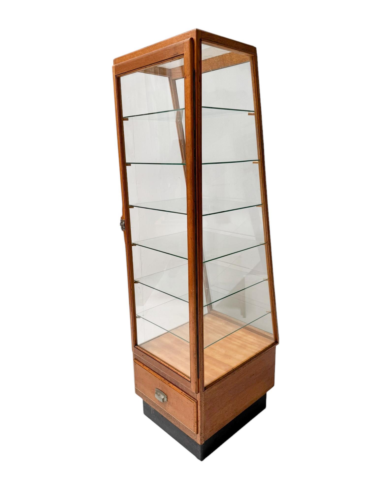 Glass Art Deco Vitrine or Display Cabinet by Y. Minks Leeuwarden, 1930s