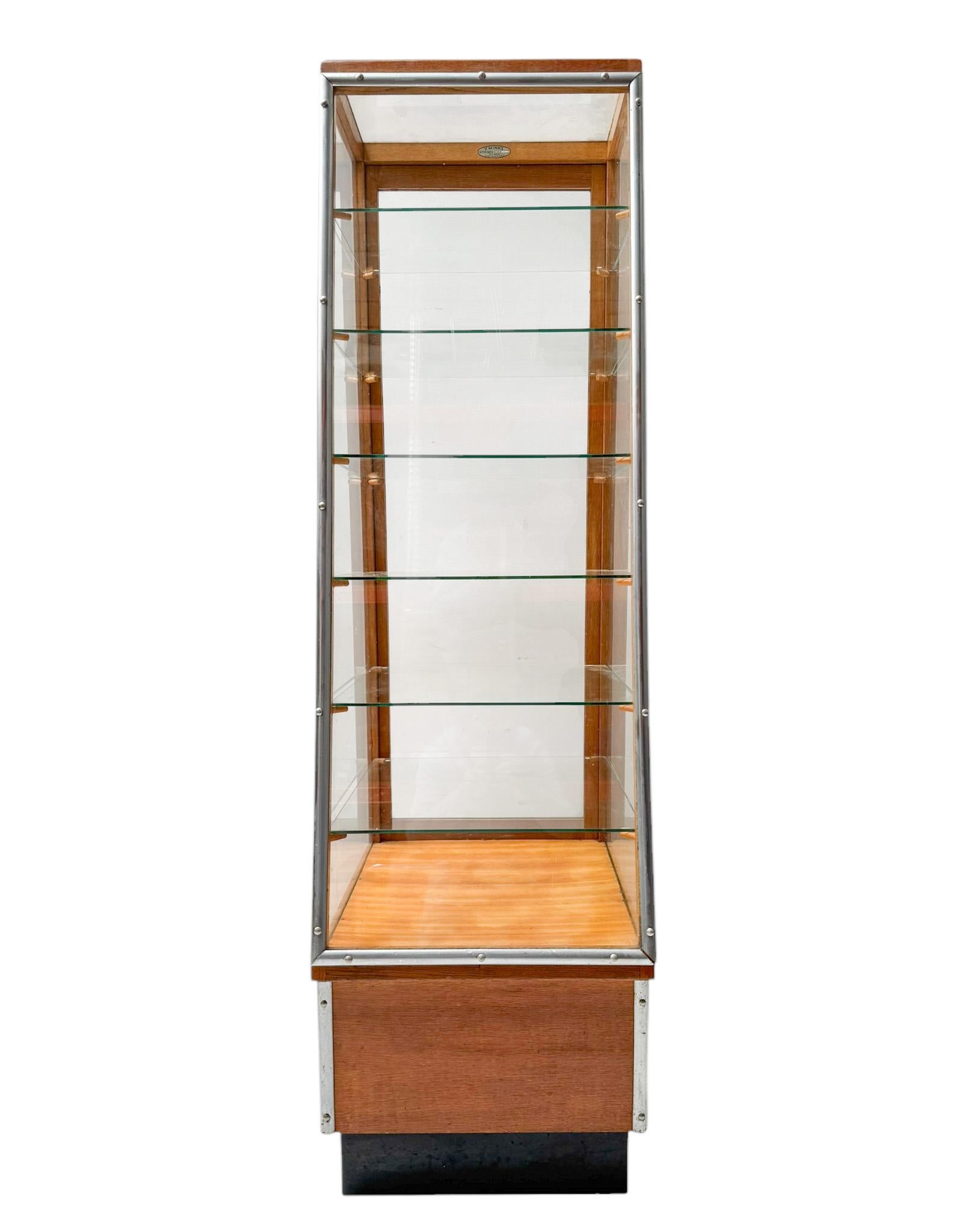 Art Deco Vitrine or Display Cabinet by Y. Minks Leeuwarden, 1930s 1