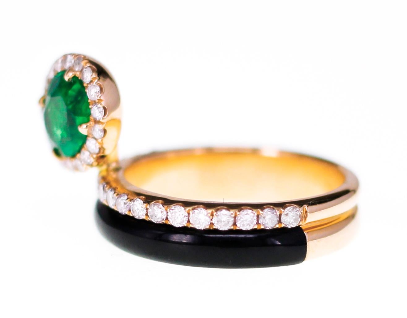 Oval Cut Art Deco Style Vivid Green Emerald Ring with Natural Pink Diamond