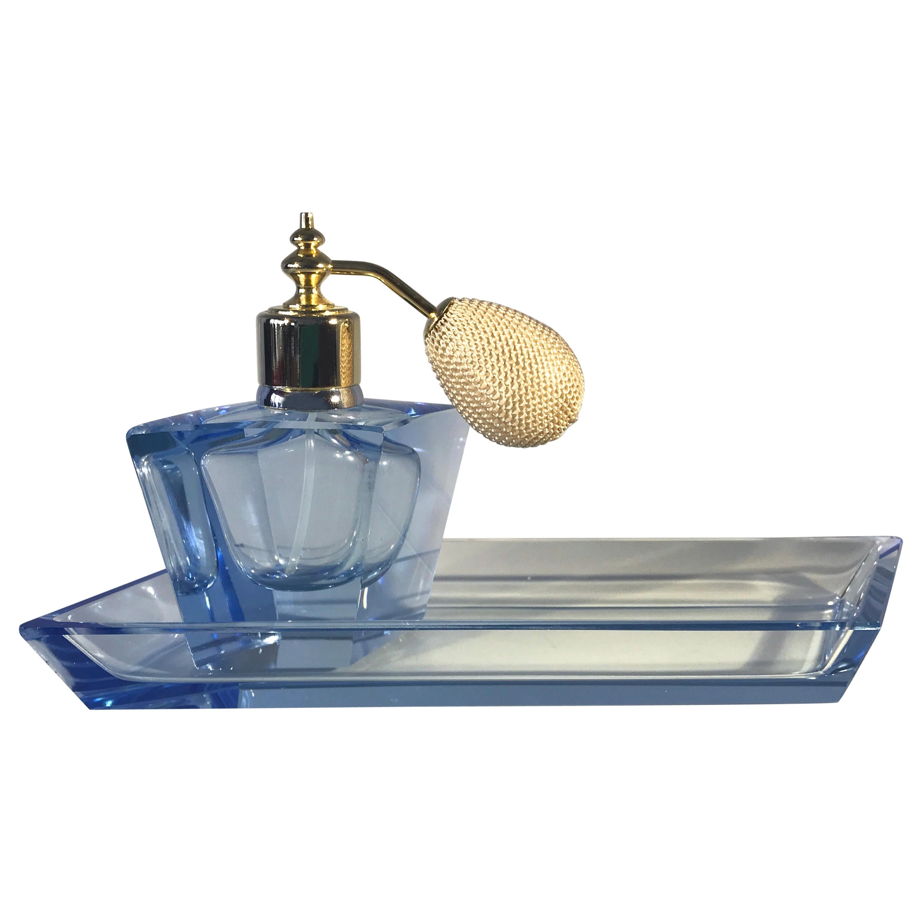 Art Deco Vogue Vintage Electric Blue Crystal Perfume Atomiser and Diagonal Tray For Sale