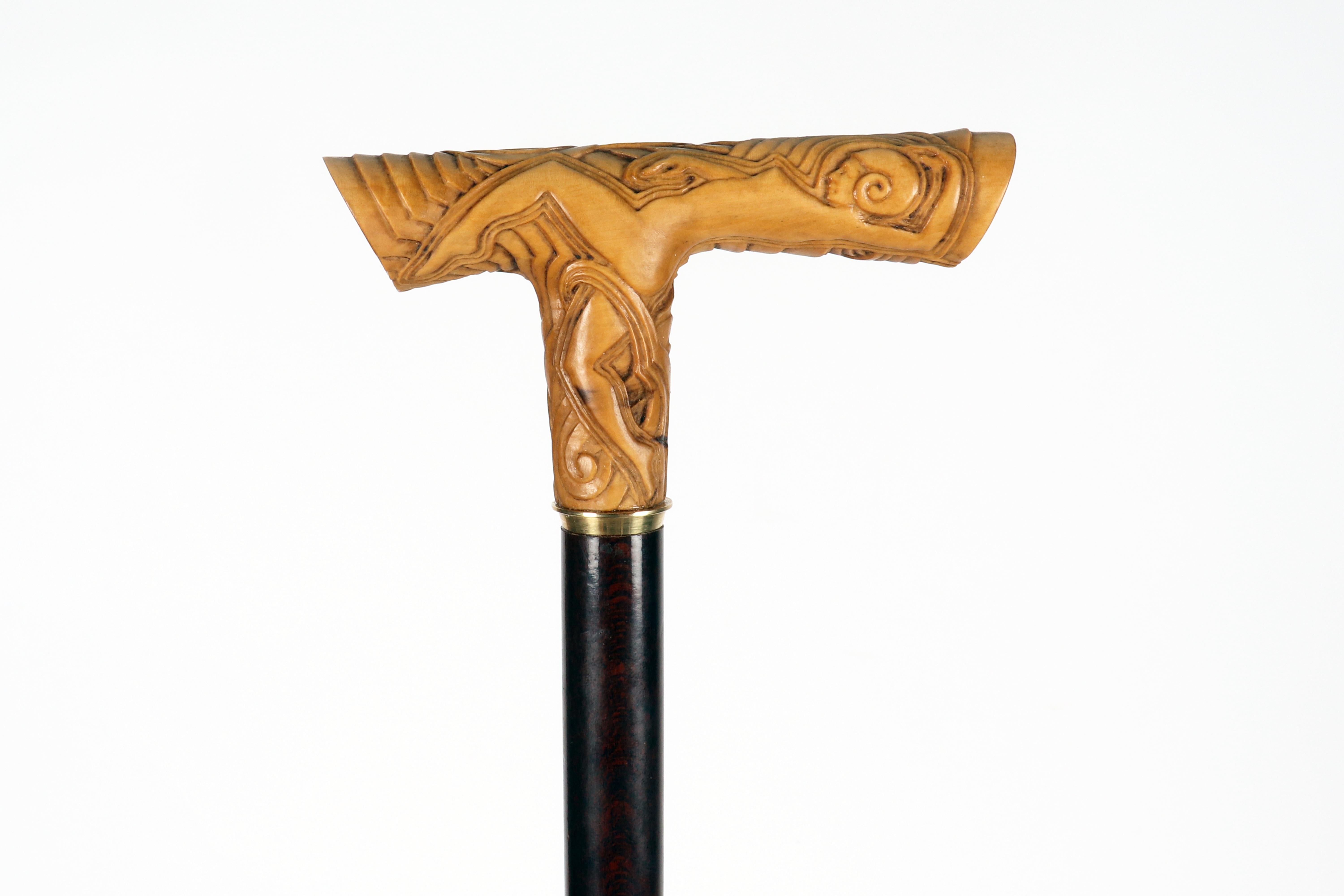 Art Deco Spazierstock aus Buchsbaumholz, eine nackte Frau von Albert Reiman, Berlin 1925. (Art déco) im Angebot