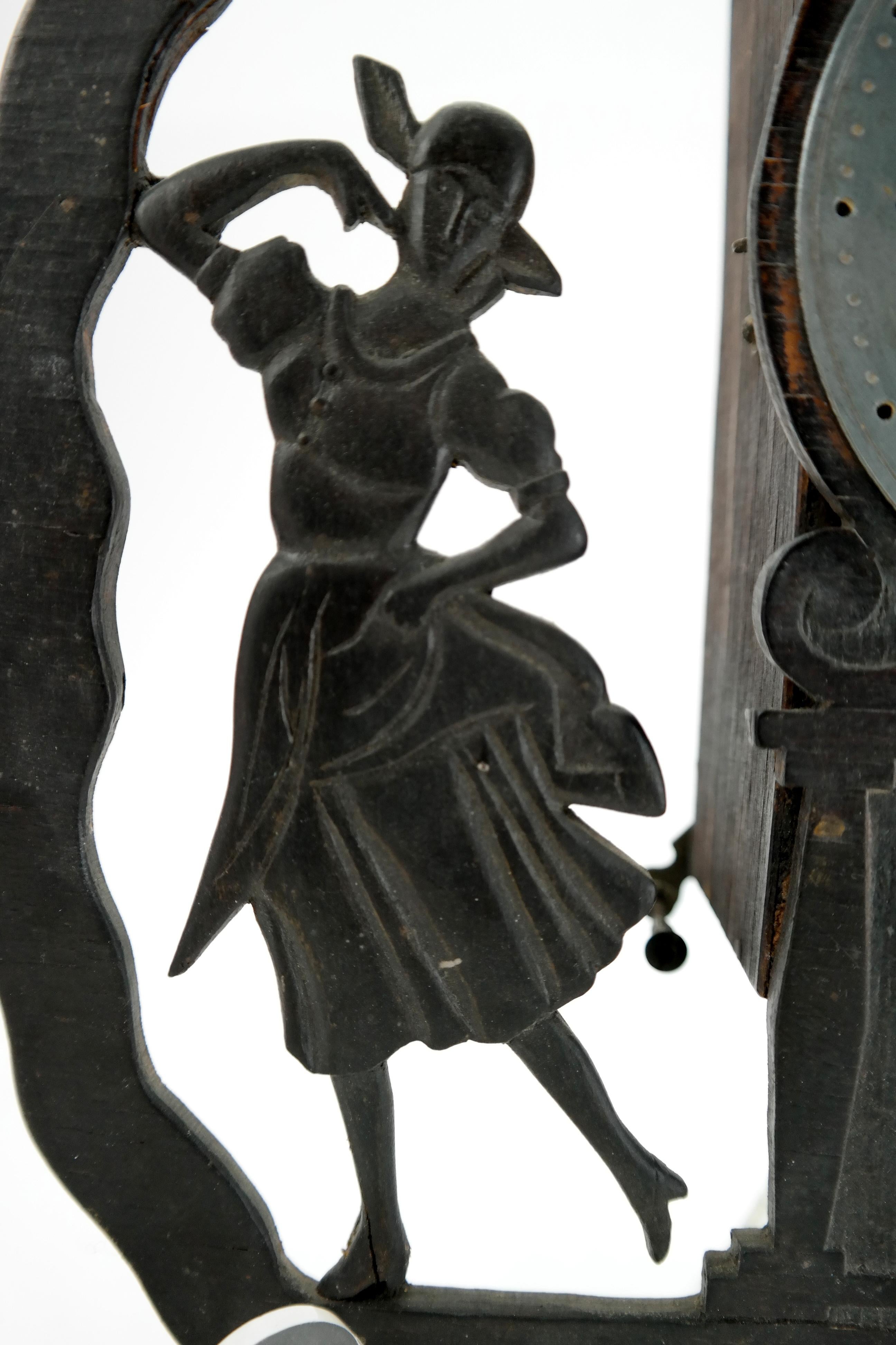 European Art Deco Wall Clock with Pierced Wooden Ornament, Karlstein M & Sohn Clockwork