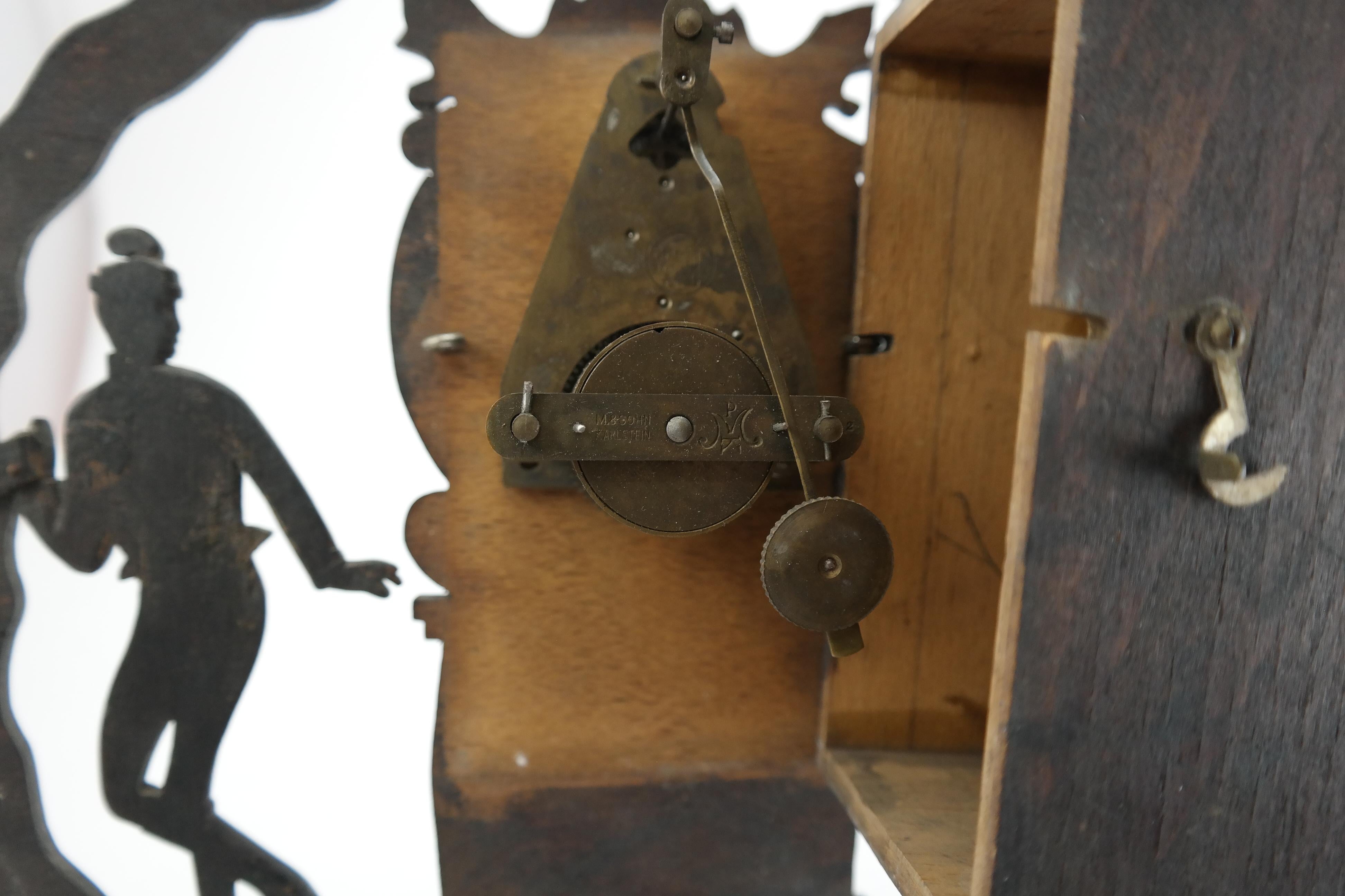 Art Deco Wall Clock with Pierced Wooden Ornament, Karlstein M & Sohn Clockwork 3