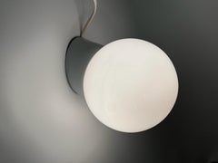 Art Deco Wall Light / Sconce, Opaline / Milk Glass & Porcelain, c.1930-50s